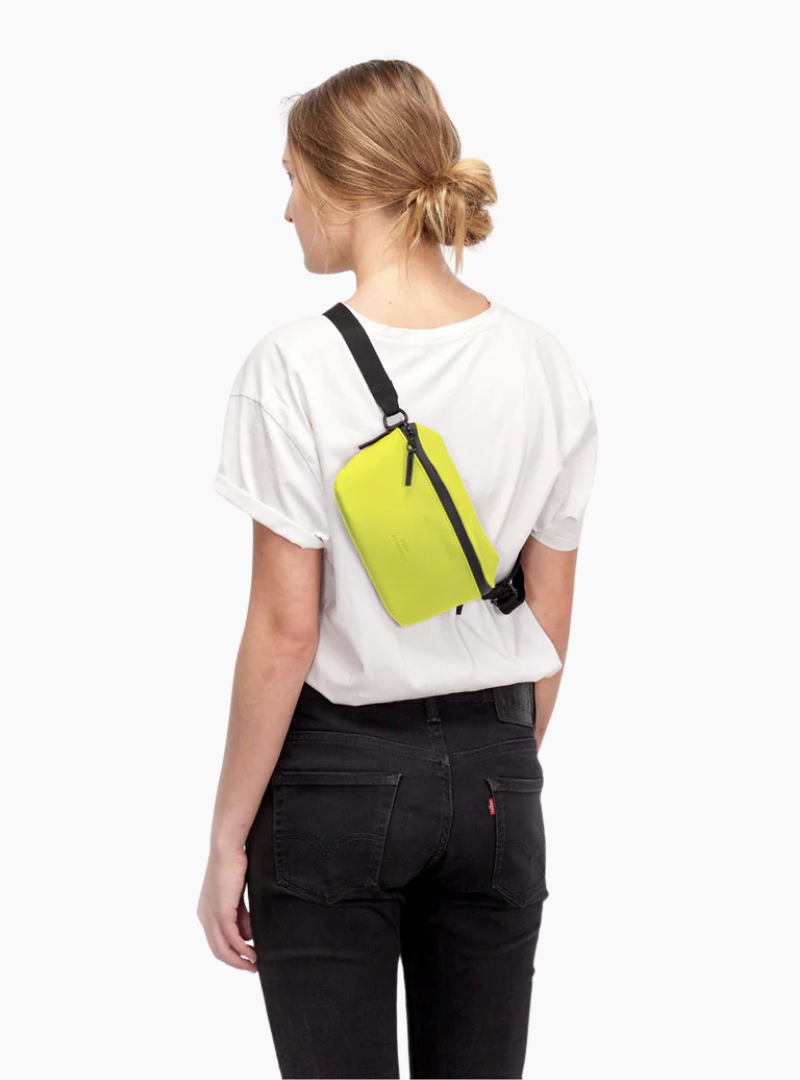 Riñonera Jona medium bag - acid lime