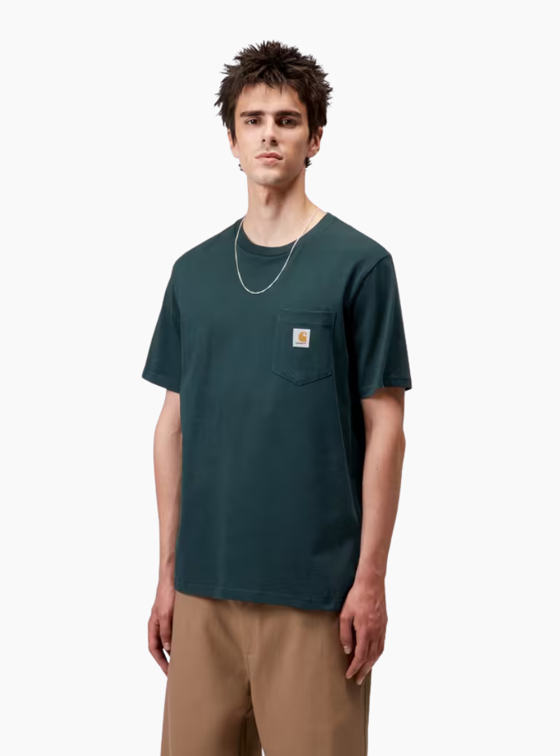 Camiseta Carhartt WIP S/S Pocket color Deep Lagoon con bolsillo y etiqueta tejida