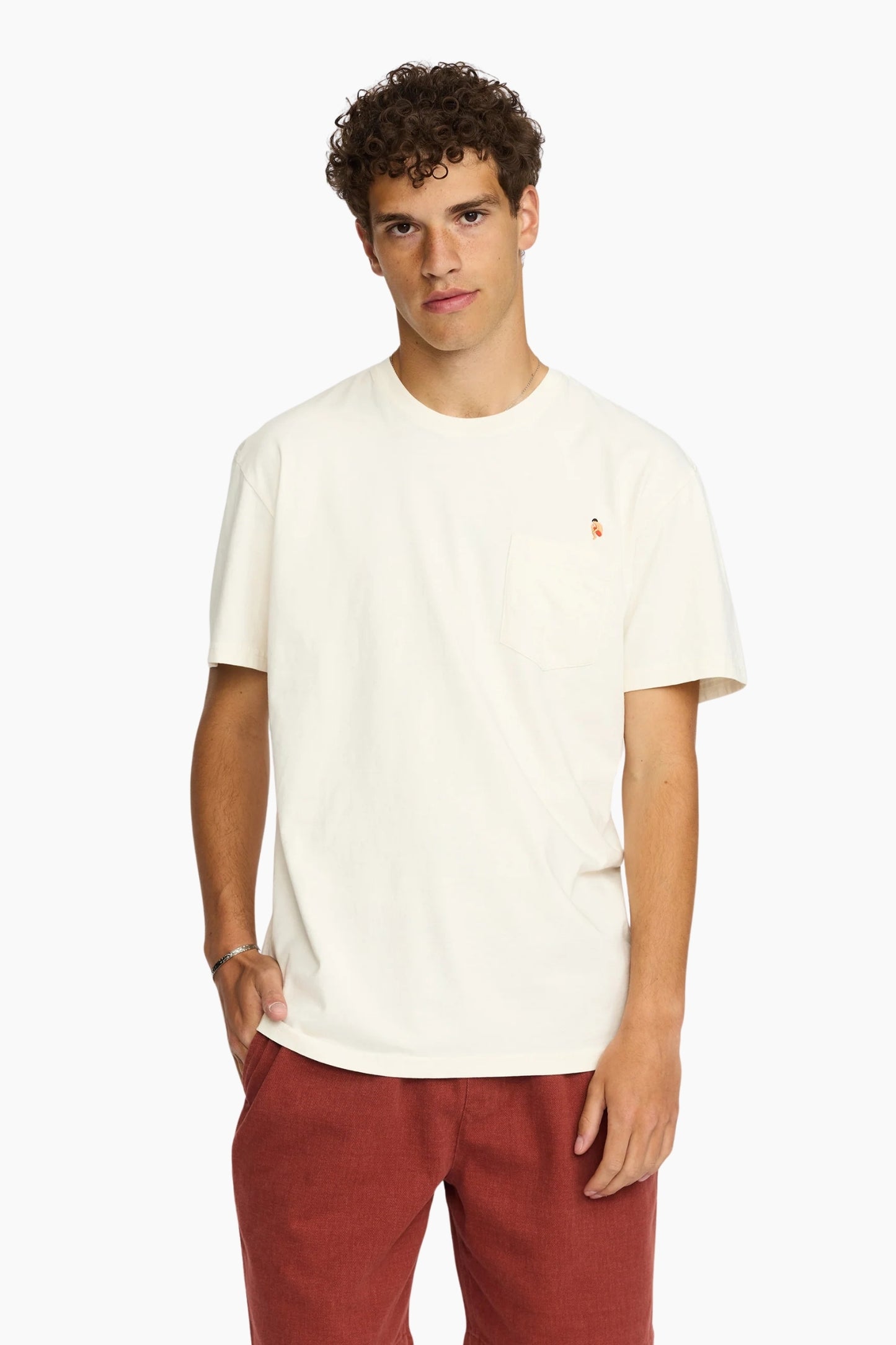 Camiseta Revolution 1450 BOM Offwhite para hombre con bolsillo frontal y bordado de bañista