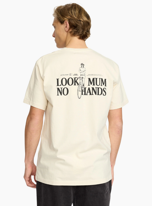 Camiseta Revolution MUM Application Offwhite algodón orgánico con estampado frontal y trasero