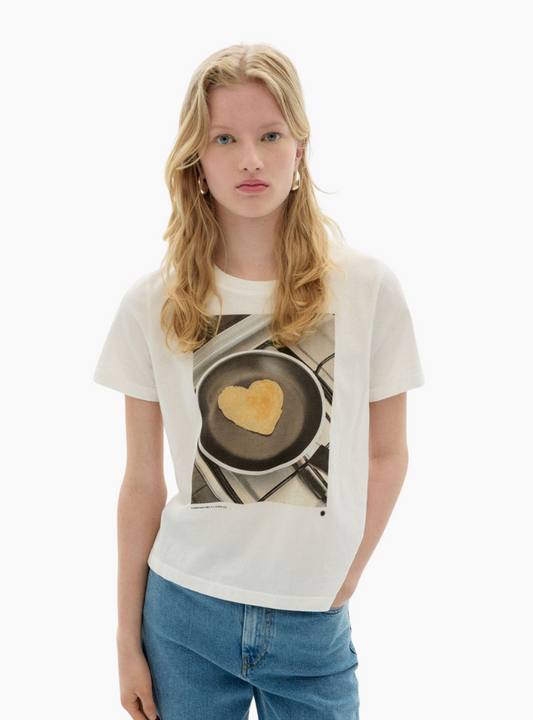 Camiseta Thinking MU Pancake Ida blanca, 100% orgánica (GOTS), fit regular, hecha en India
