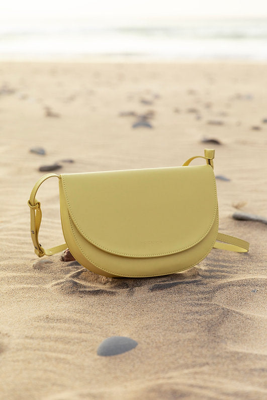 Bolso Soma Half Moon - pampas