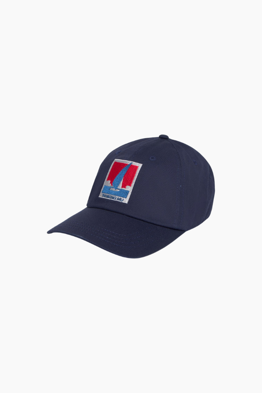 Gorra azul navy Thinking Mu Optimist con bordado de velero en algodón orgánico ajustable