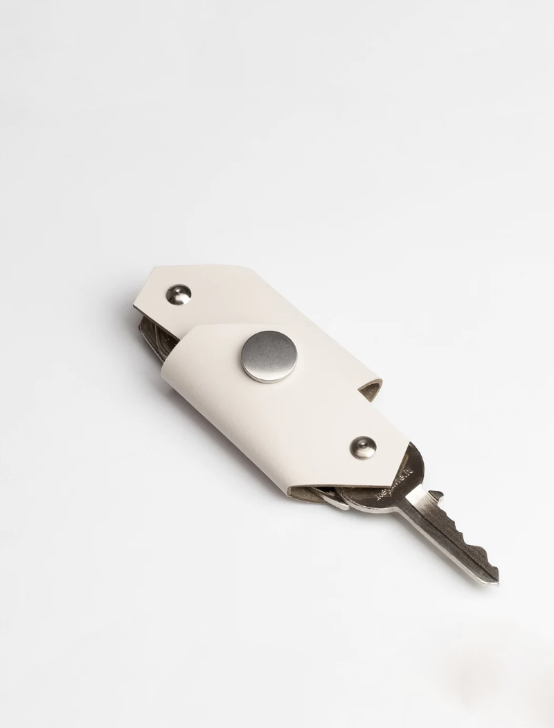 LLavero Keyfolder - Light grey recycled leather