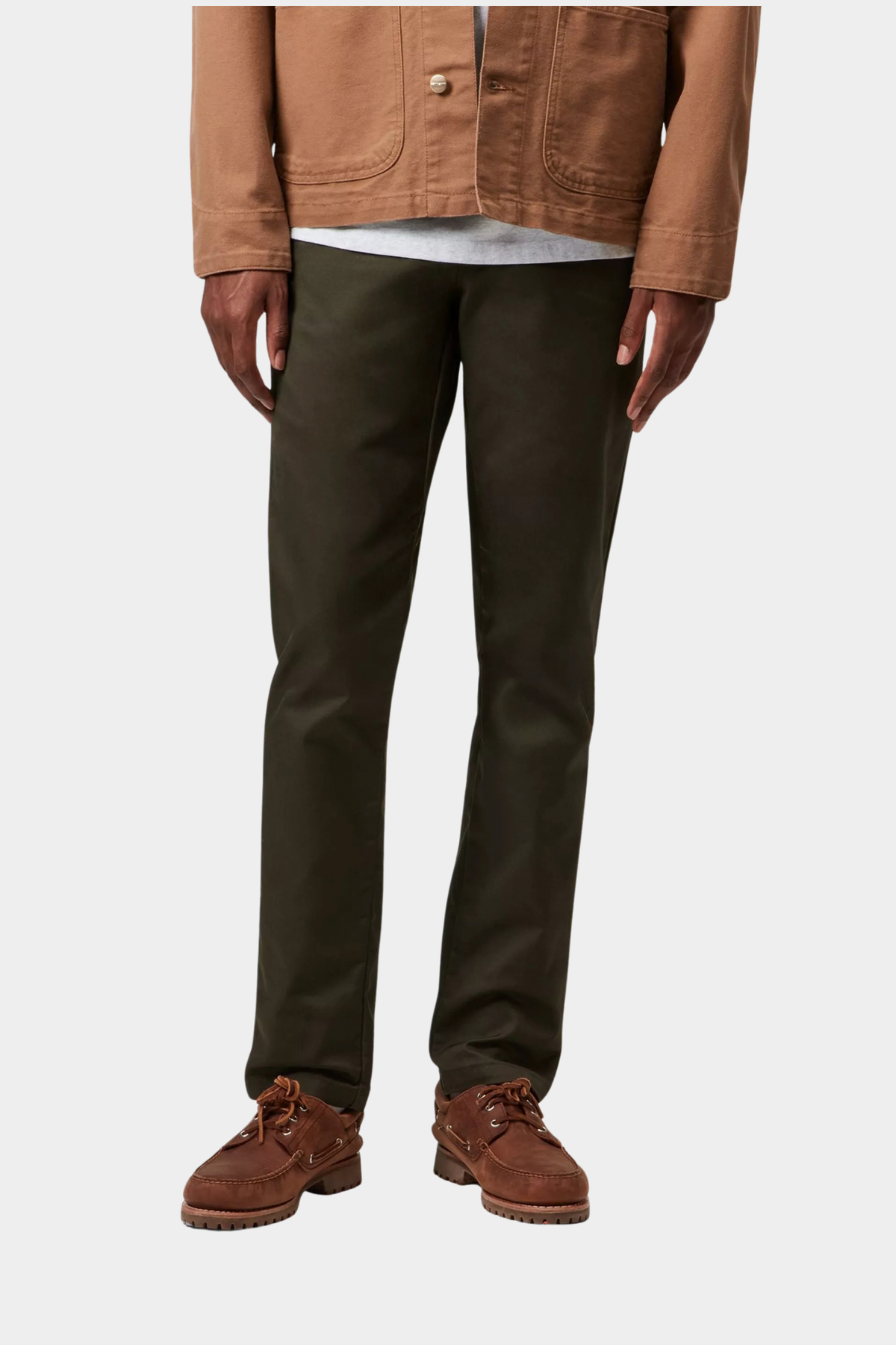 Pantalón chino Sid de Carhartt WIP para hombre en verde Cypress, con corte slim tapered y cintura baja
