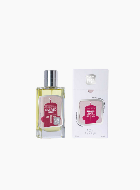 Perfume Alfred Kafé de Carrément Belle 50 ml con notas de café, lavanda, vainilla y maderas aromáticas.