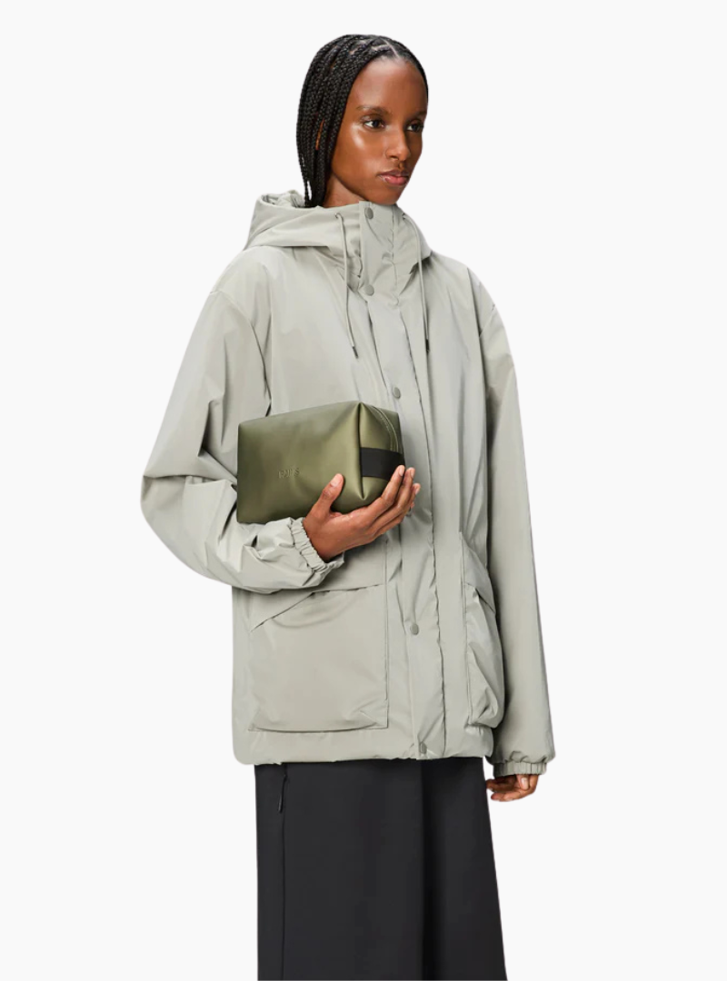 Neceser Rains Wash Bag Small Revel impermeable 3L con cremallera revestida y asa lateral