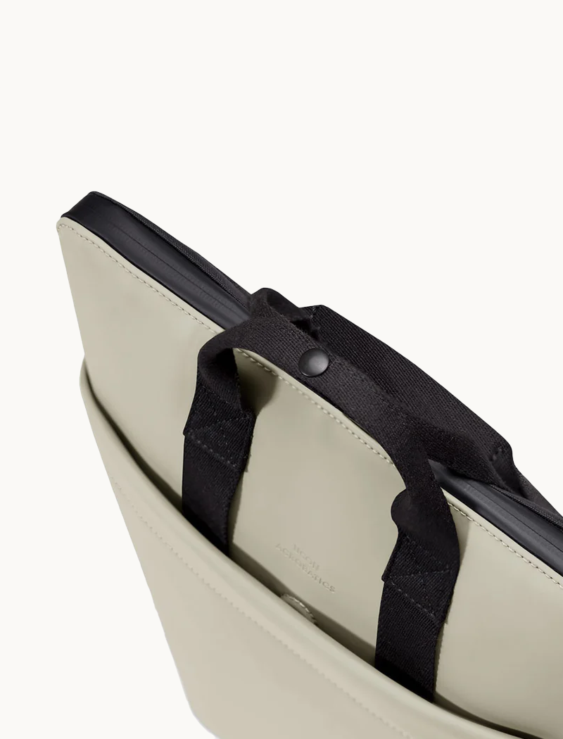 Mochila Masao medium lotus - pastel green