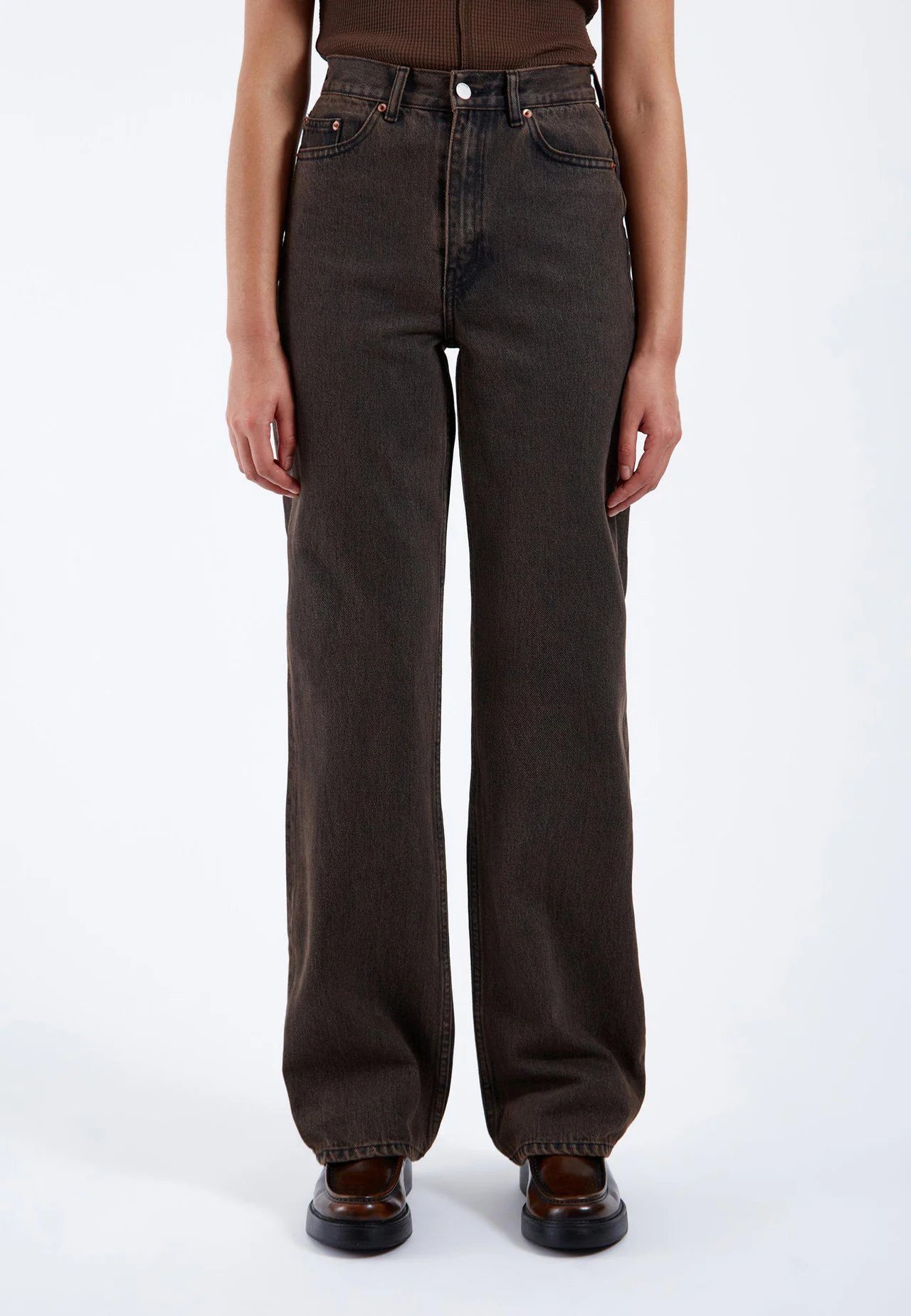 Vaqueros rectos Echo - Tar Jet Brown
