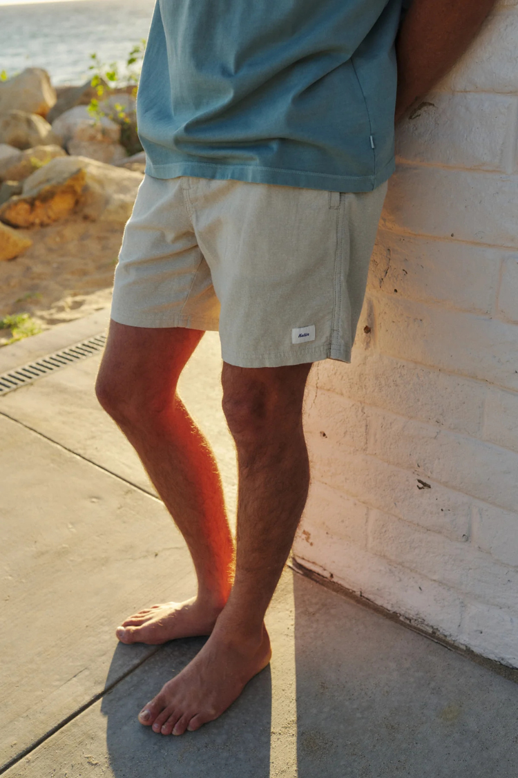 Pantalón corto Isaiah Local - gris claro