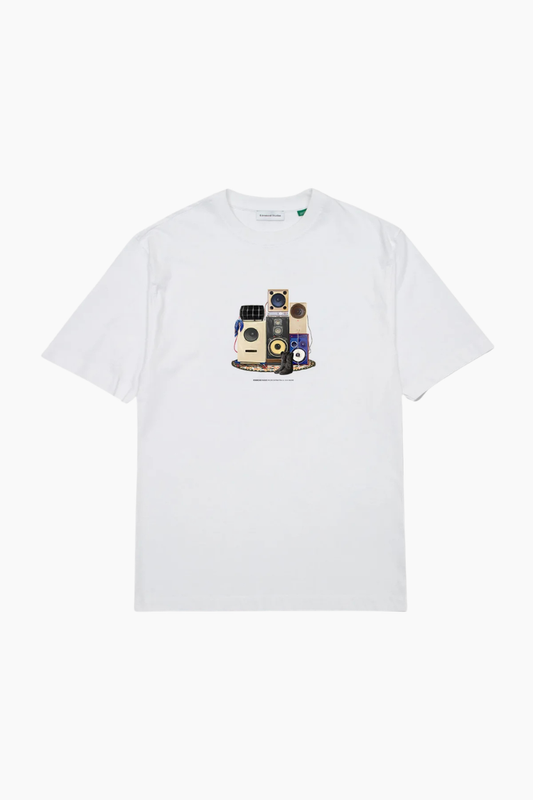 Camiseta Sound System - white