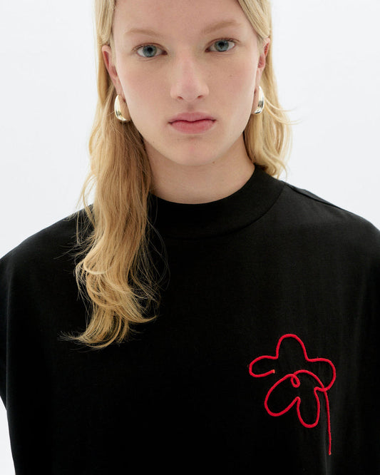 Camiseta bordada a mano Flower Volta
