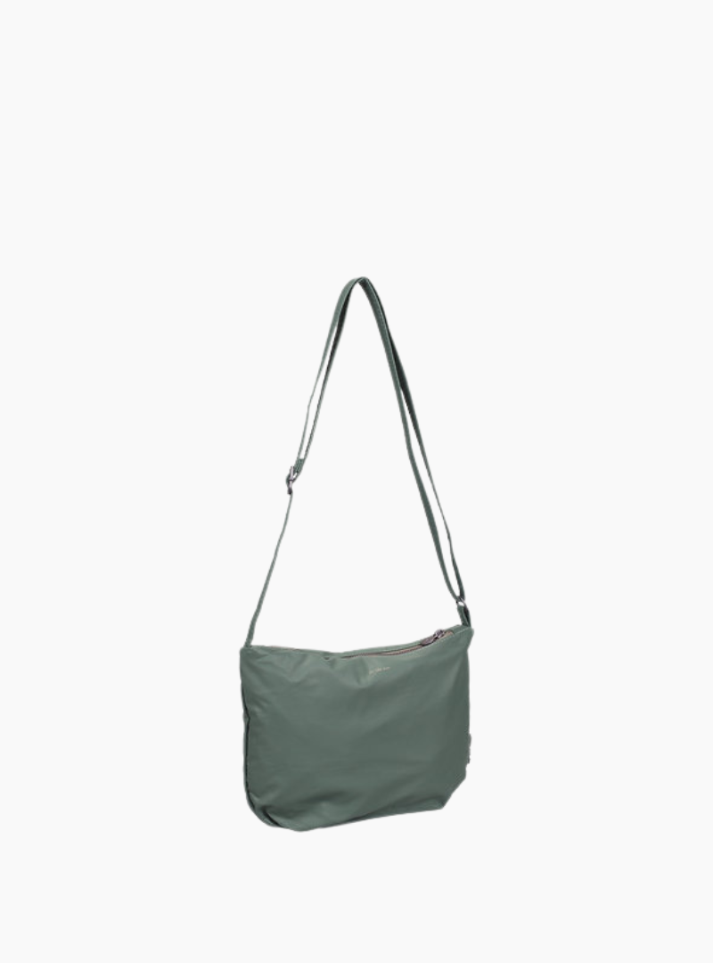 Bolso bandolera F.G. Baggy Tinne + Mia color Chinois Green cuero vegano