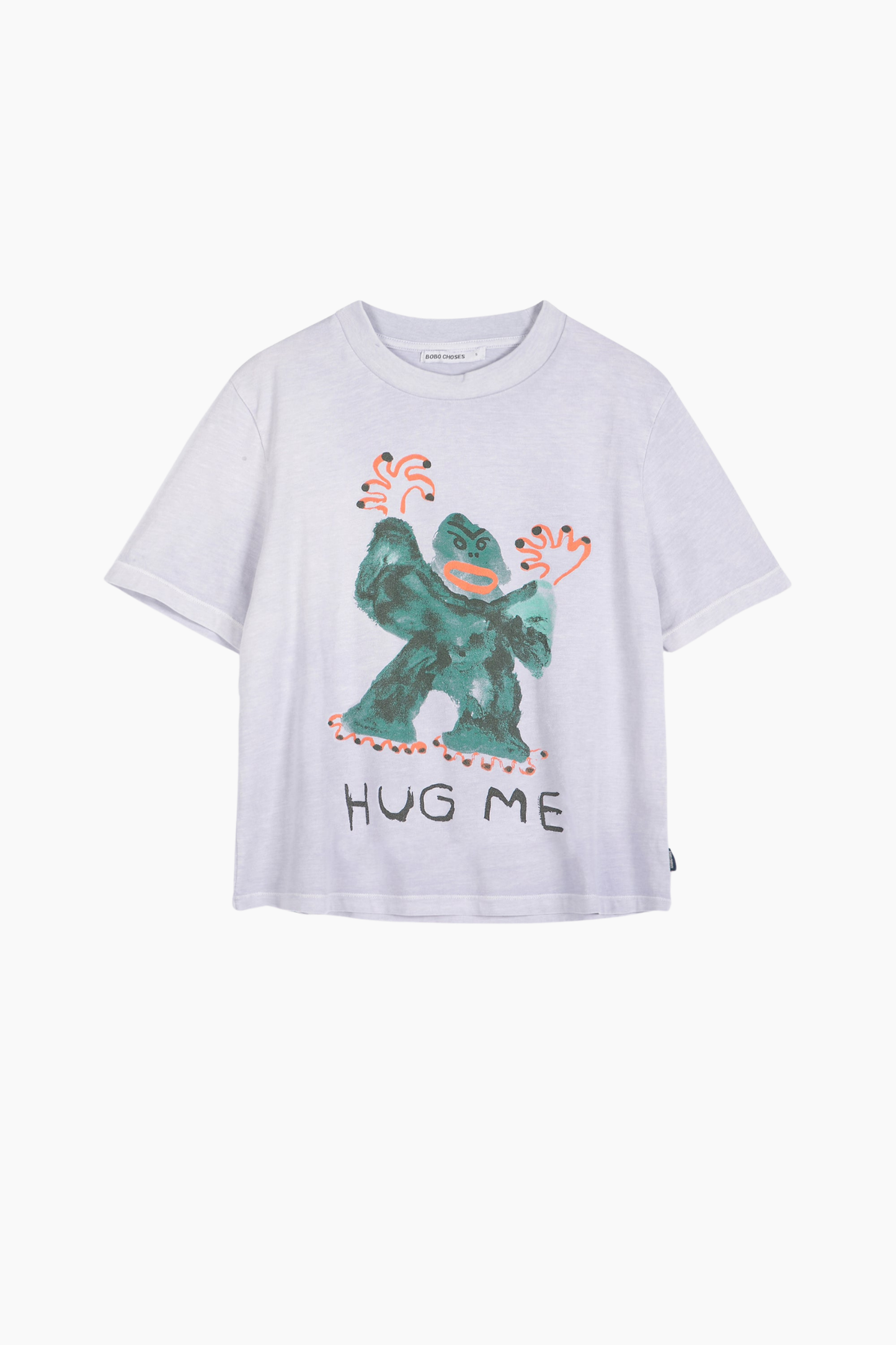 Detalle del estampado Hug Me de la camiseta Bobo Choses para mujer en color lavanda y algodón orgánico