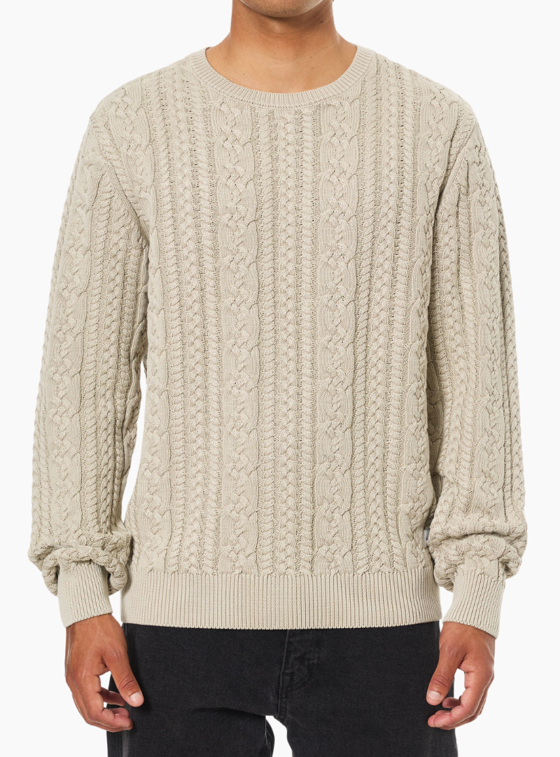 Jersey Katin Fisherman Sweater Elm para hombre, 100% algodón con punto trenzado tipo cable y acabado vintage.