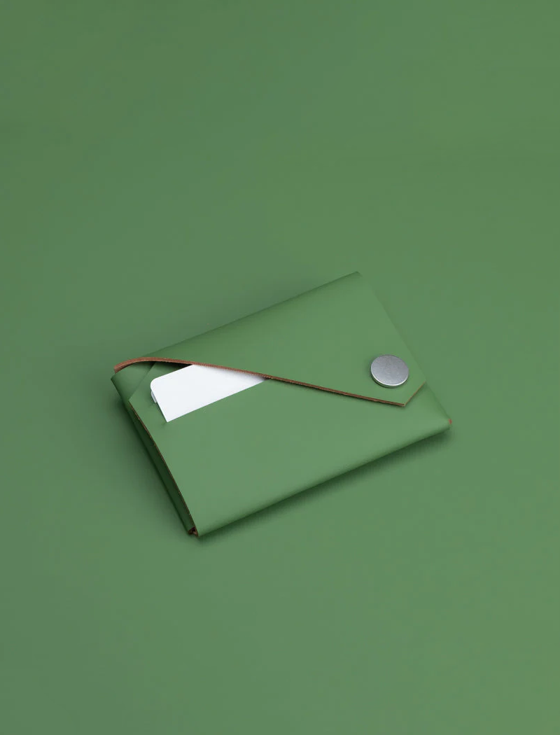 Cartera Lemur Wallet - green recycled leather