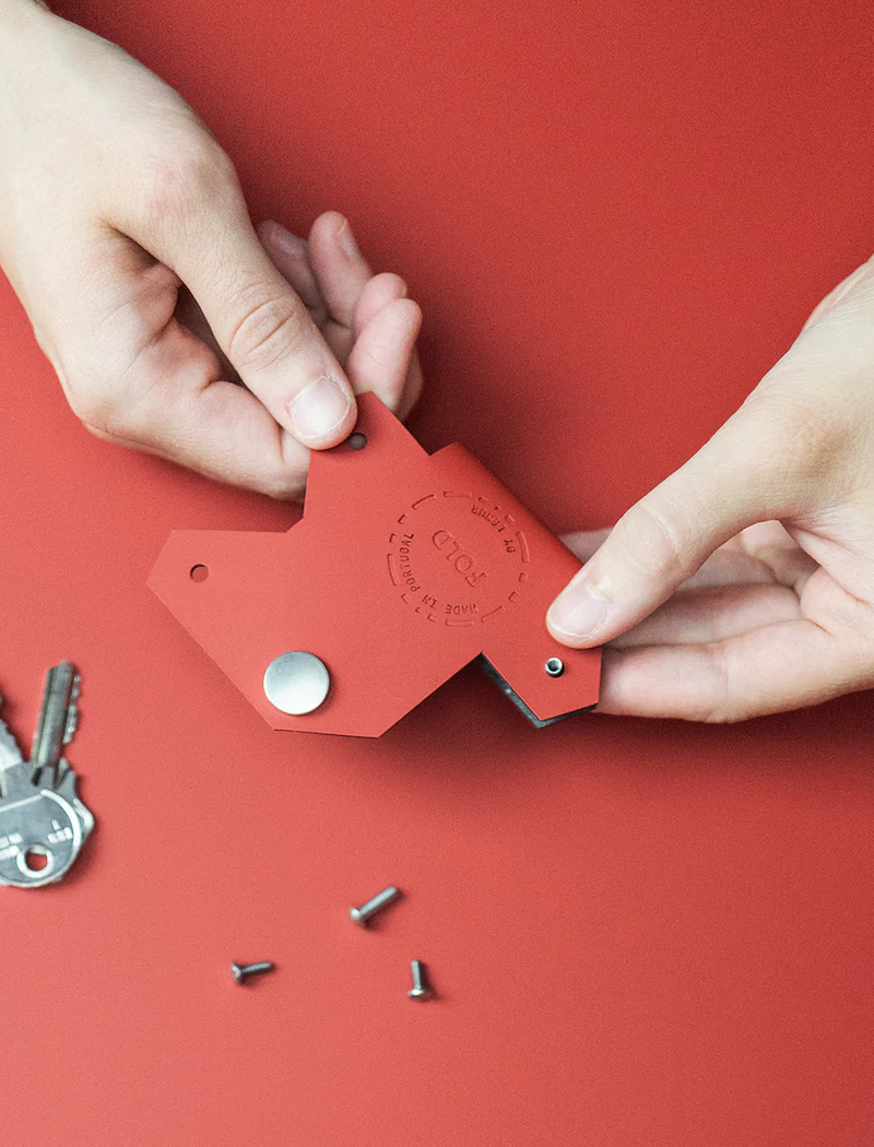 LLavero Keyfolder - red recycled leather