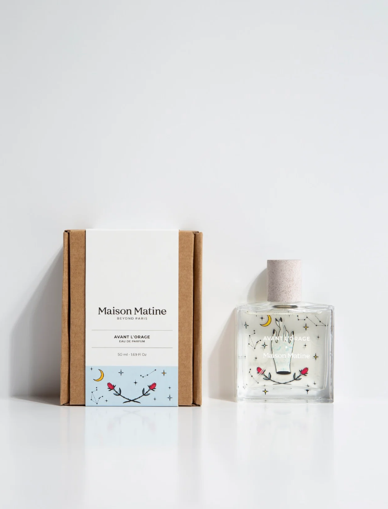 Perfume unisex Avant l’Orage de Maison Matine con notas de jazmín, sándalo y haba tonka.