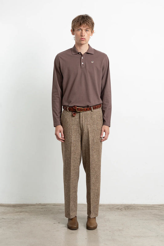 Polo de manga larga Edmmond Studios para hombre en algodón orgánico color chocolate y fit regular