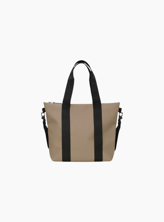 Rains Tote Bag Mini impermeable beige con cremallera y correa ajustable