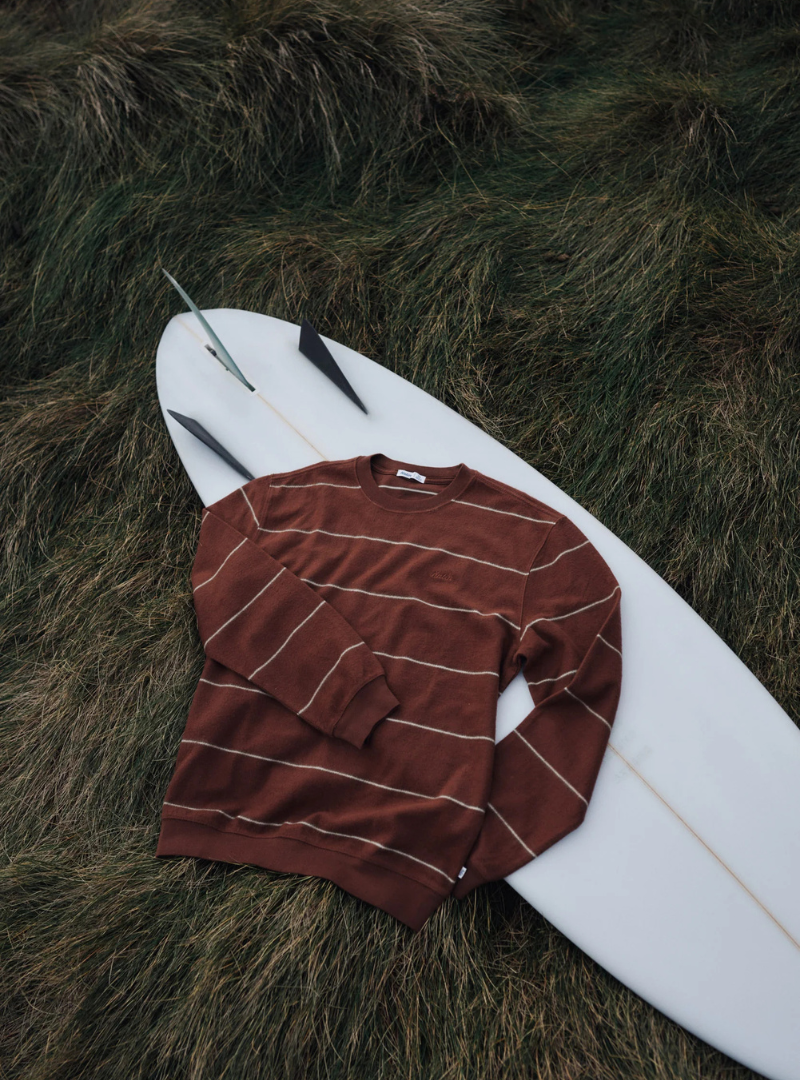 Sudadera Parks Crew Mahogany de Katin USA con rayas teñidas y bordado en el pecho