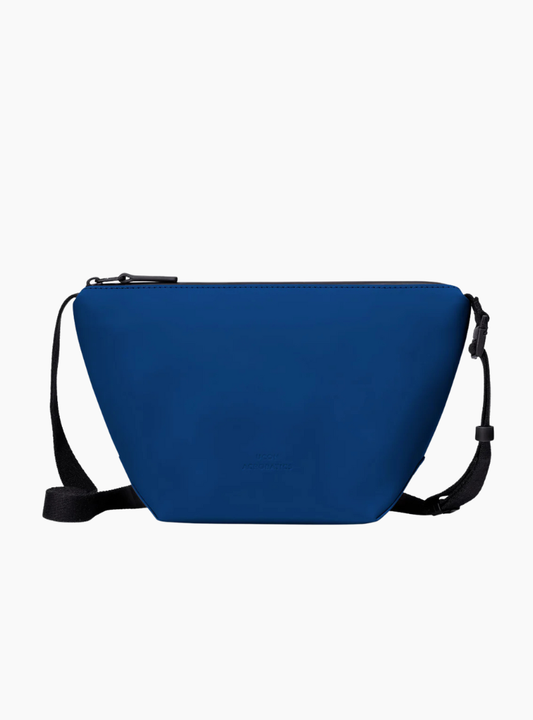 Bolso Nola Bag Lotus Royal Blue Ucon Acrobatics resistente al agua vegano